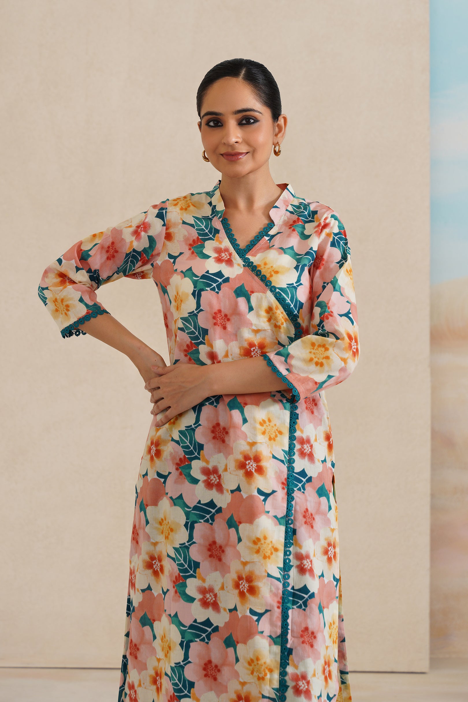 Aangrakha V-Neck Kurti