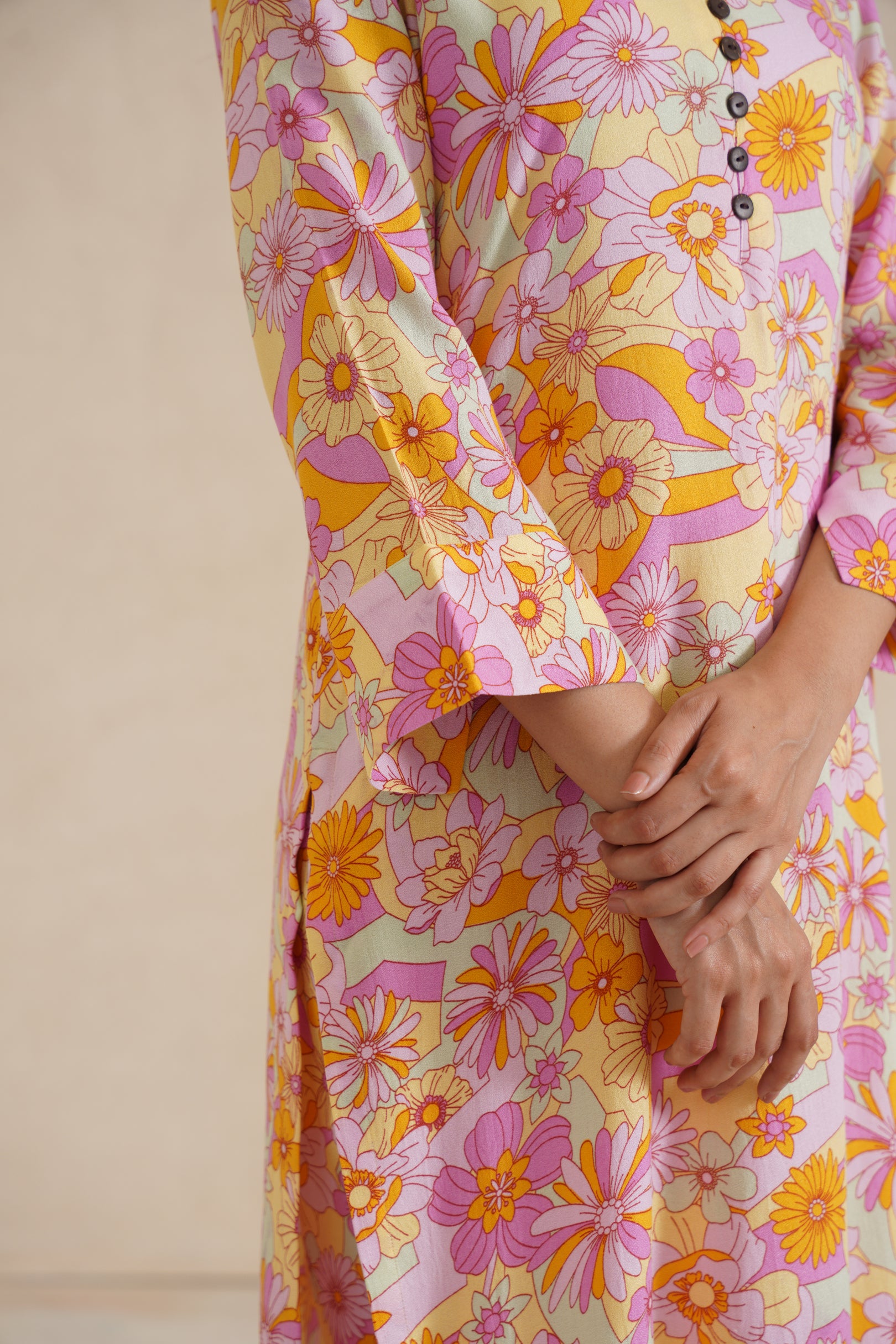 Elegant Moss Fabric Kurti Set with Chinese Collar & Button Detailing