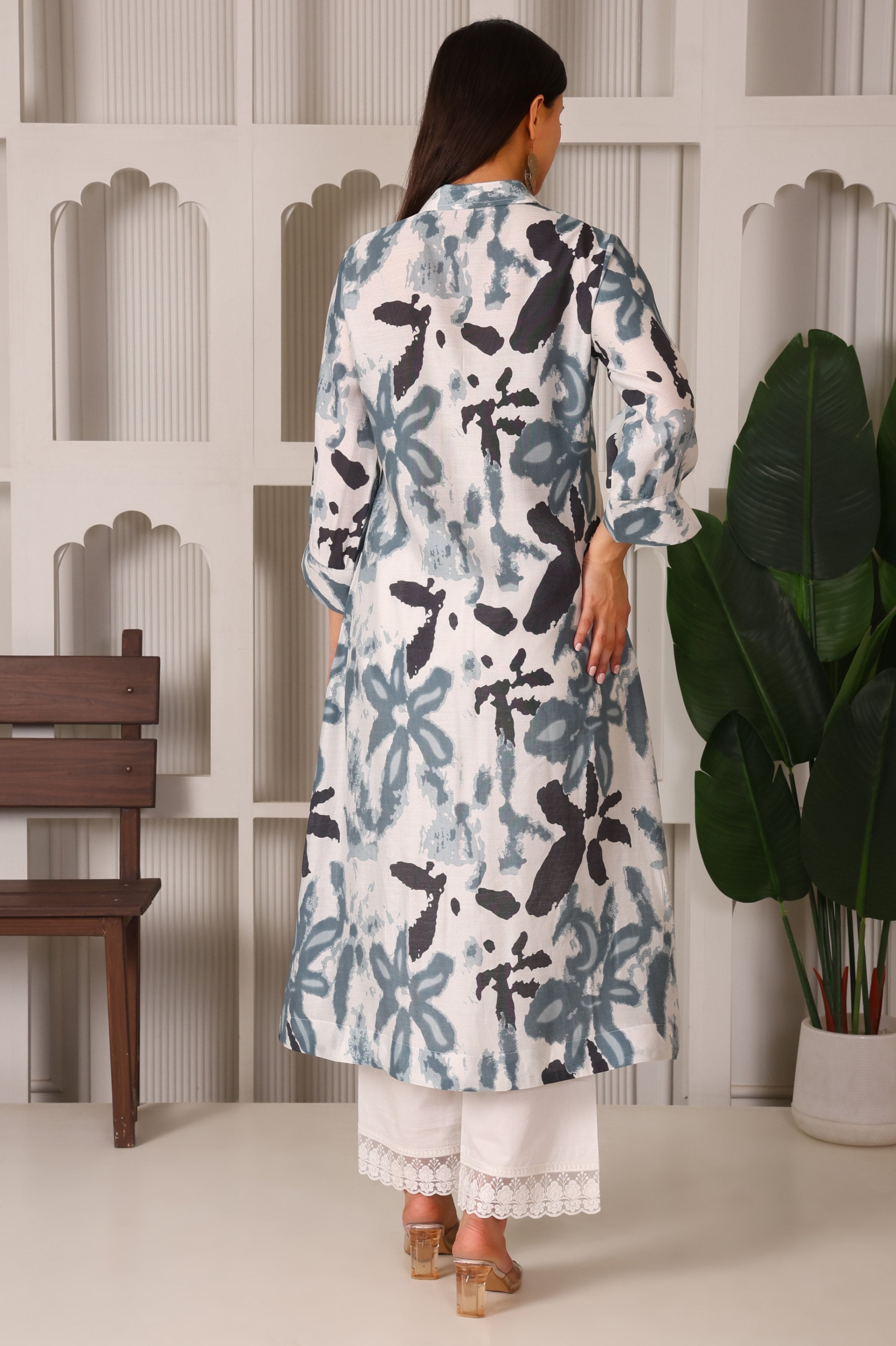 Modern Muse Cotton Linen Collar Kurta Set