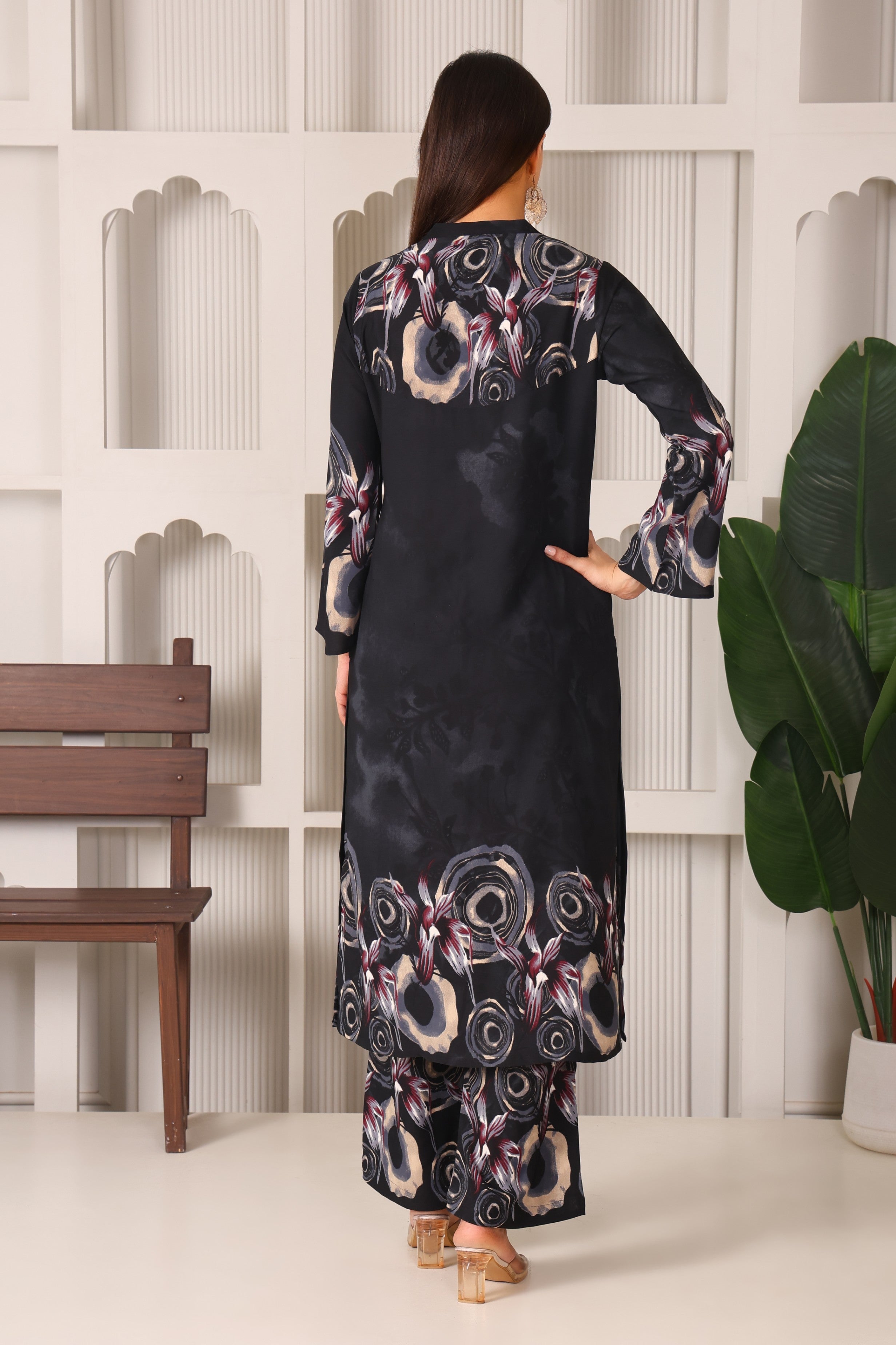 Minimal Crepe Kurta Set with Chinese Collar