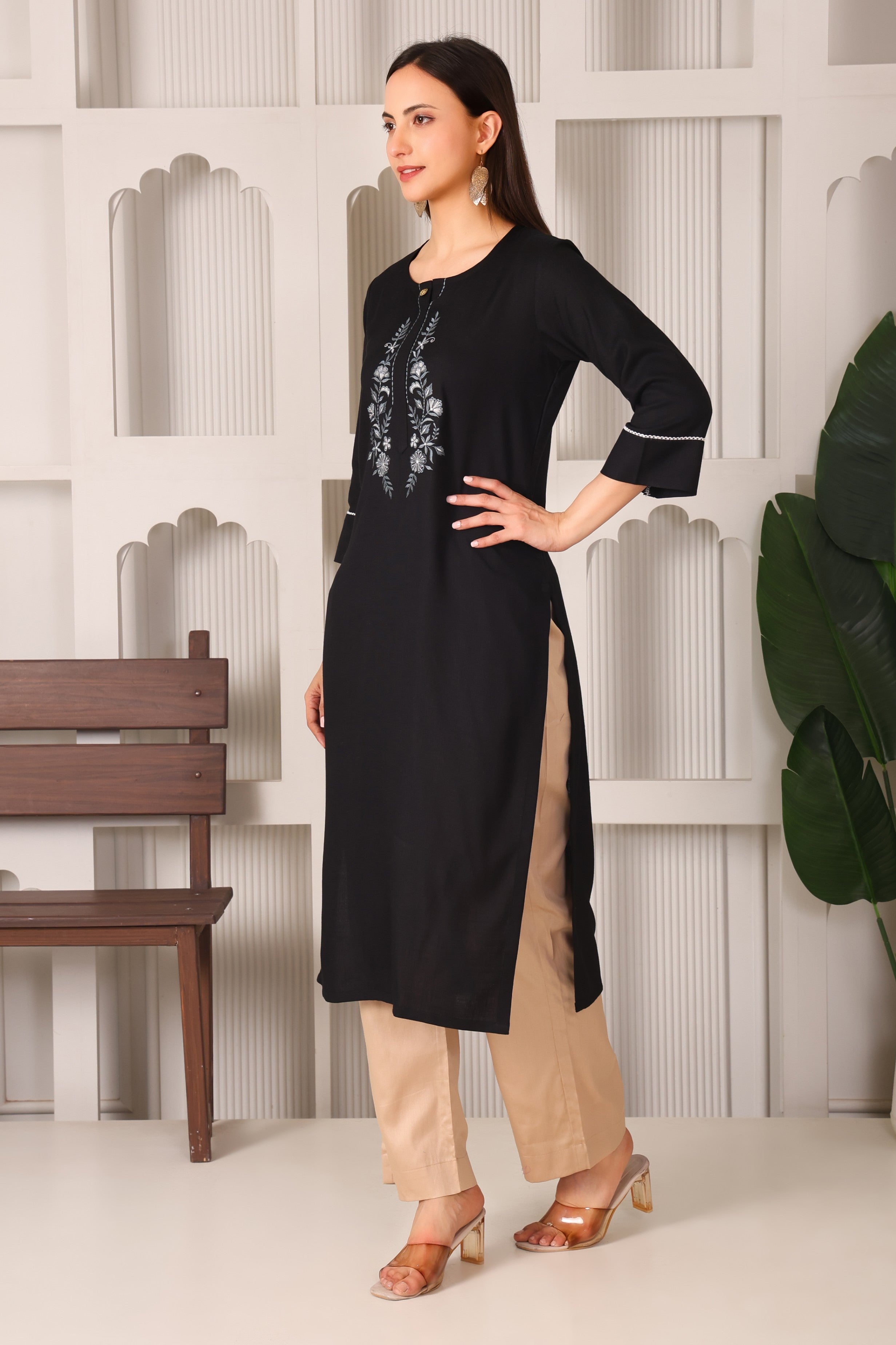 Linen Front Embroidery Kurta Set