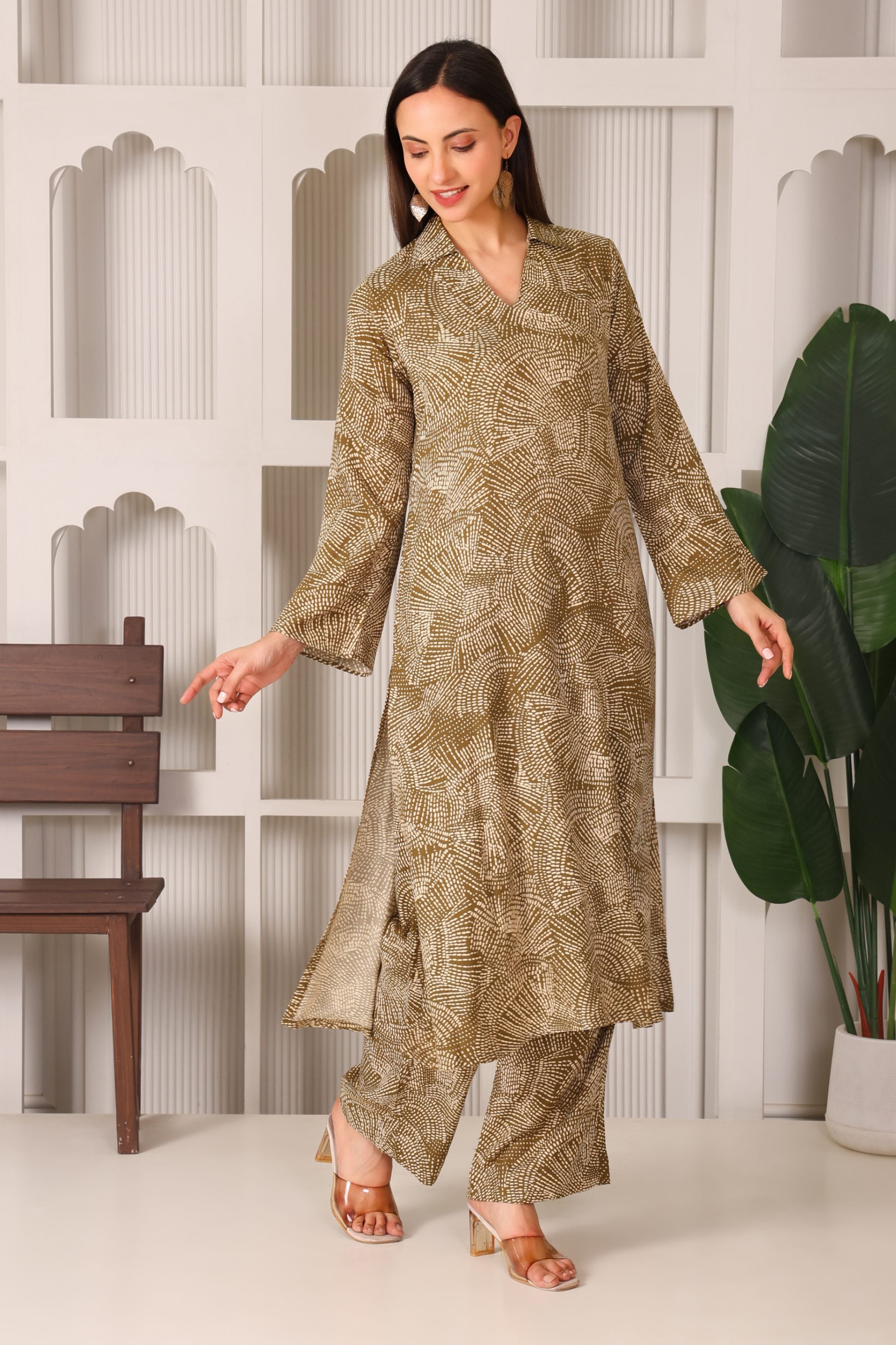 Rayon V-Neck Shirt Collar Kurta Set
