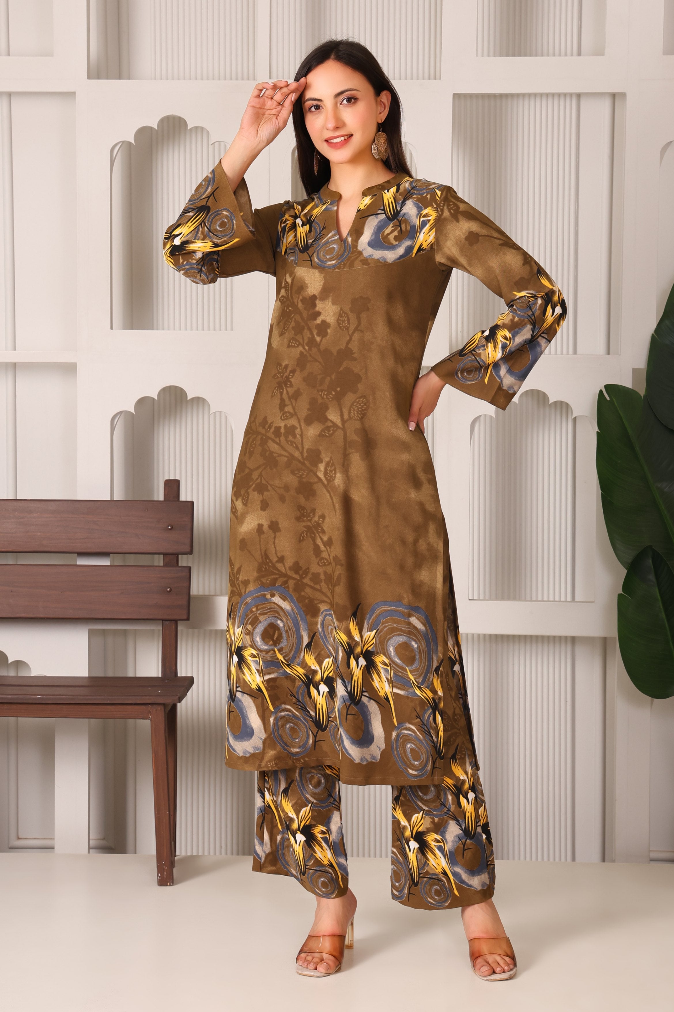 Modern Minimal Crepe Kurta Set with Chinese Collar