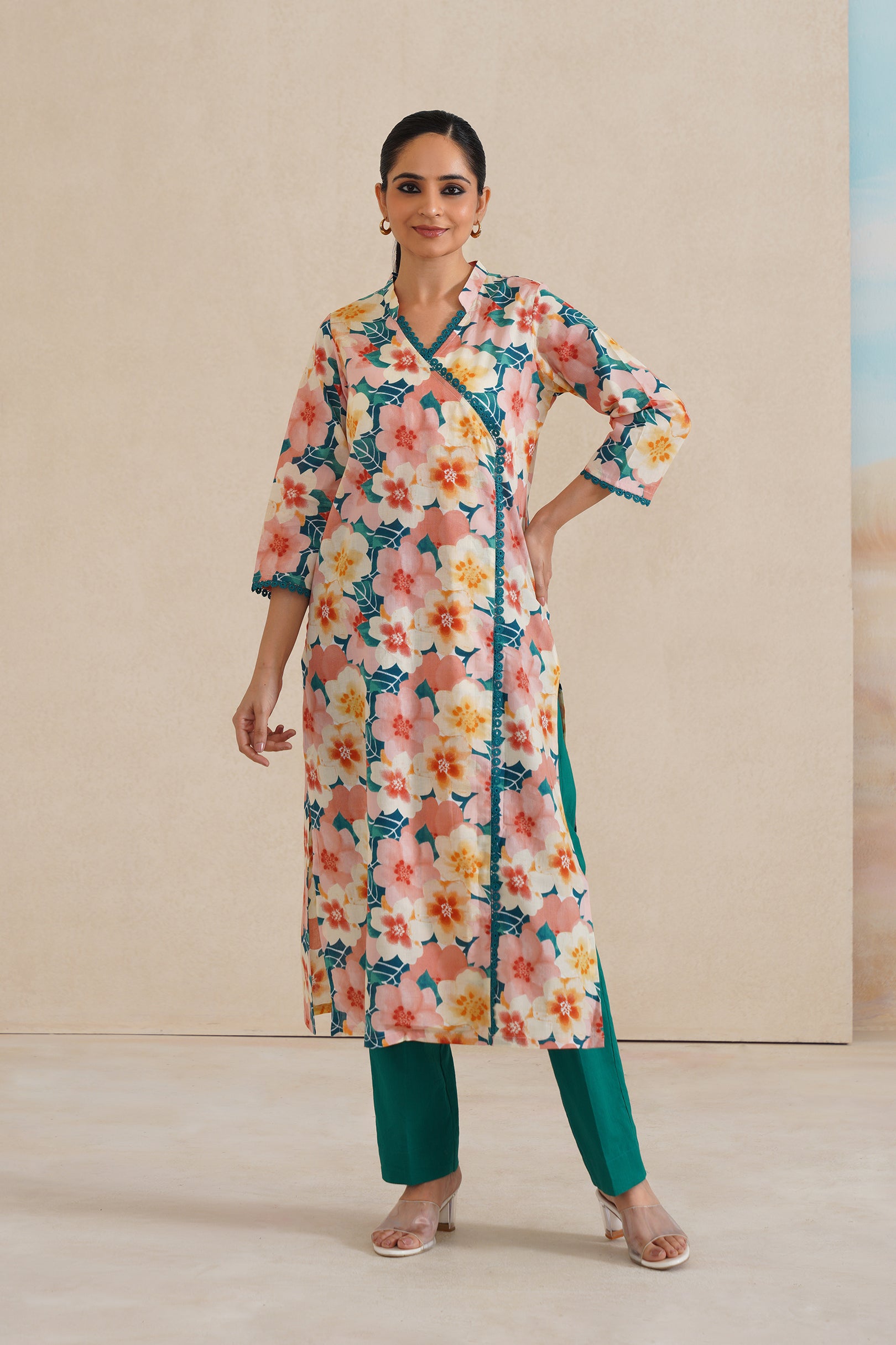 Aangrakha V-Neck Kurti