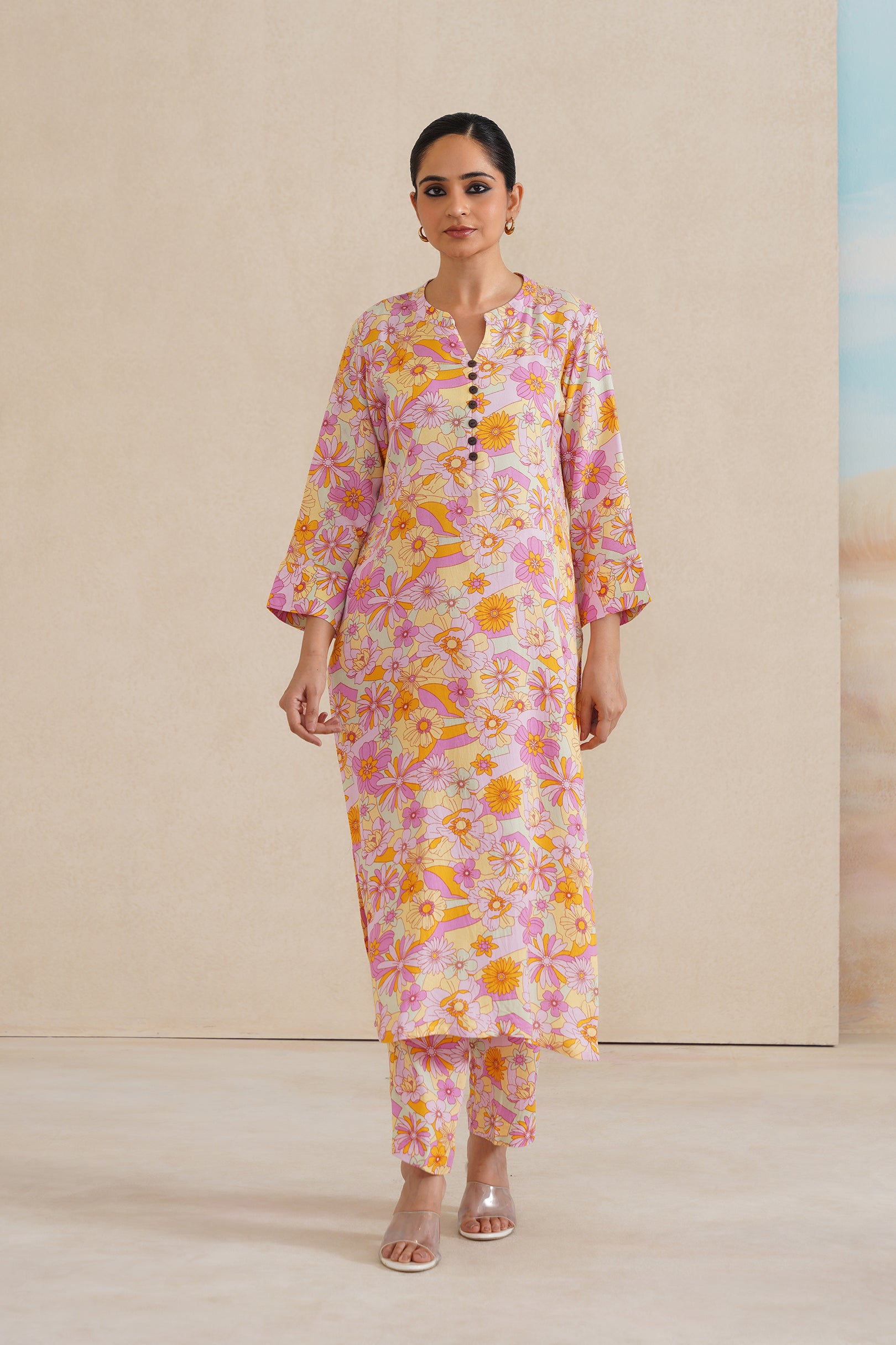 Elegant Moss Fabric Kurti Set with Chinese Collar & Button Detailing