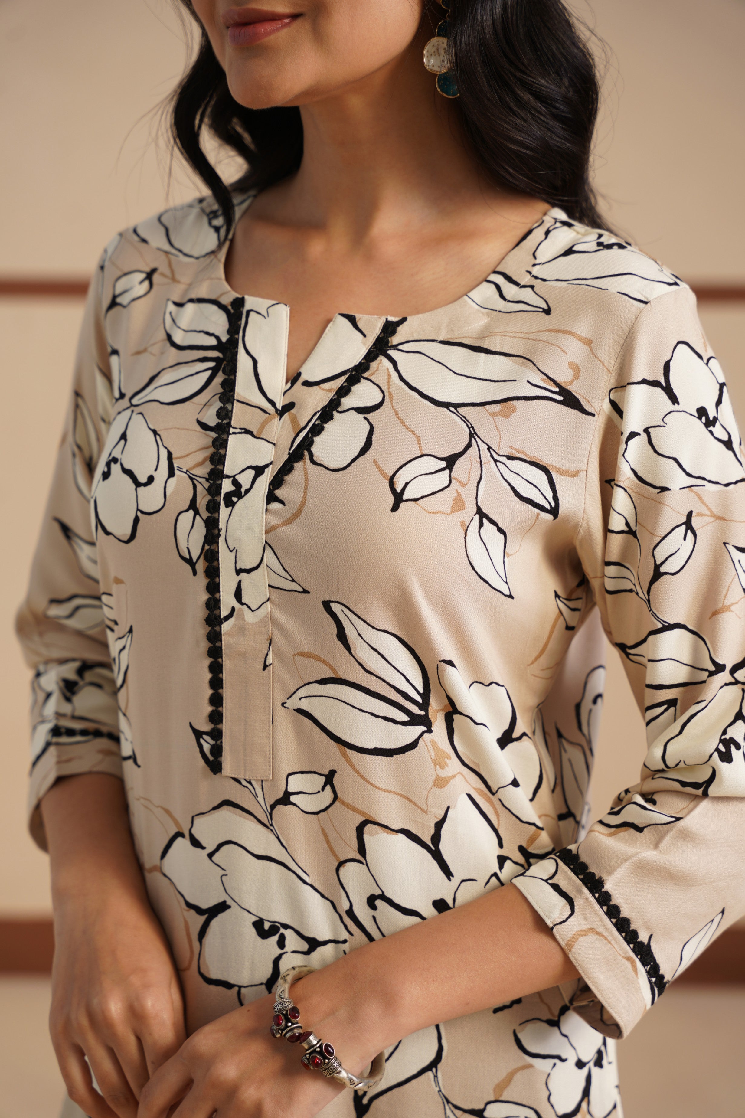 Neckline Ryon Fabric