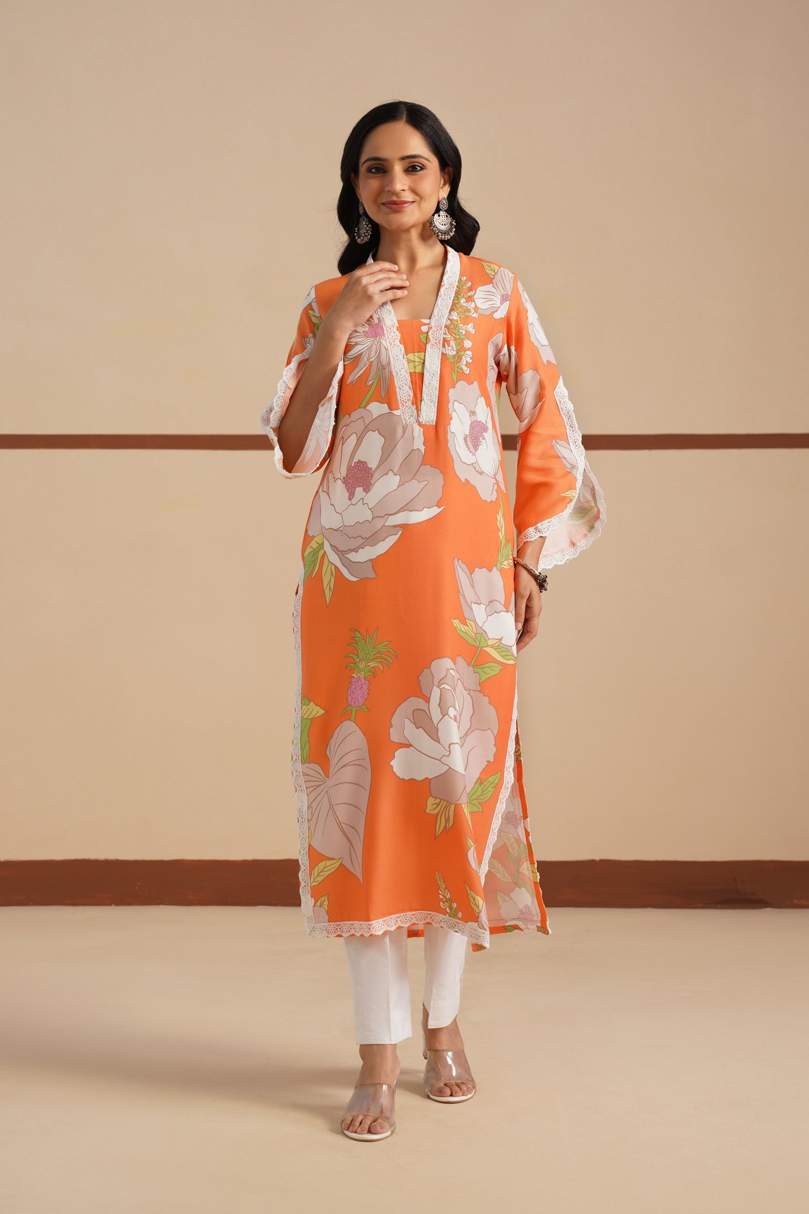 Kaftan V-Neck with Lace