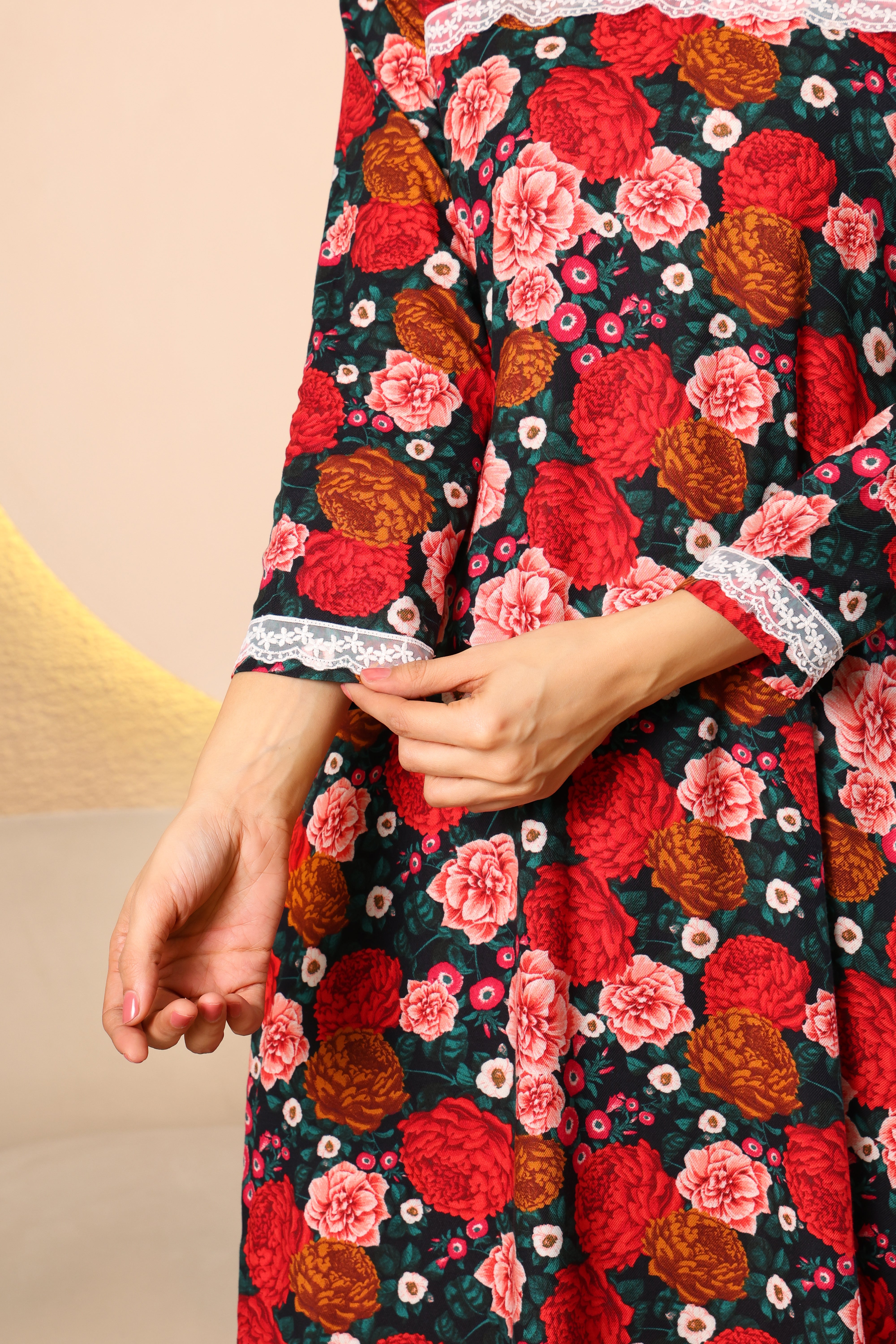 Elegant Pashmina Printed Kurta Set