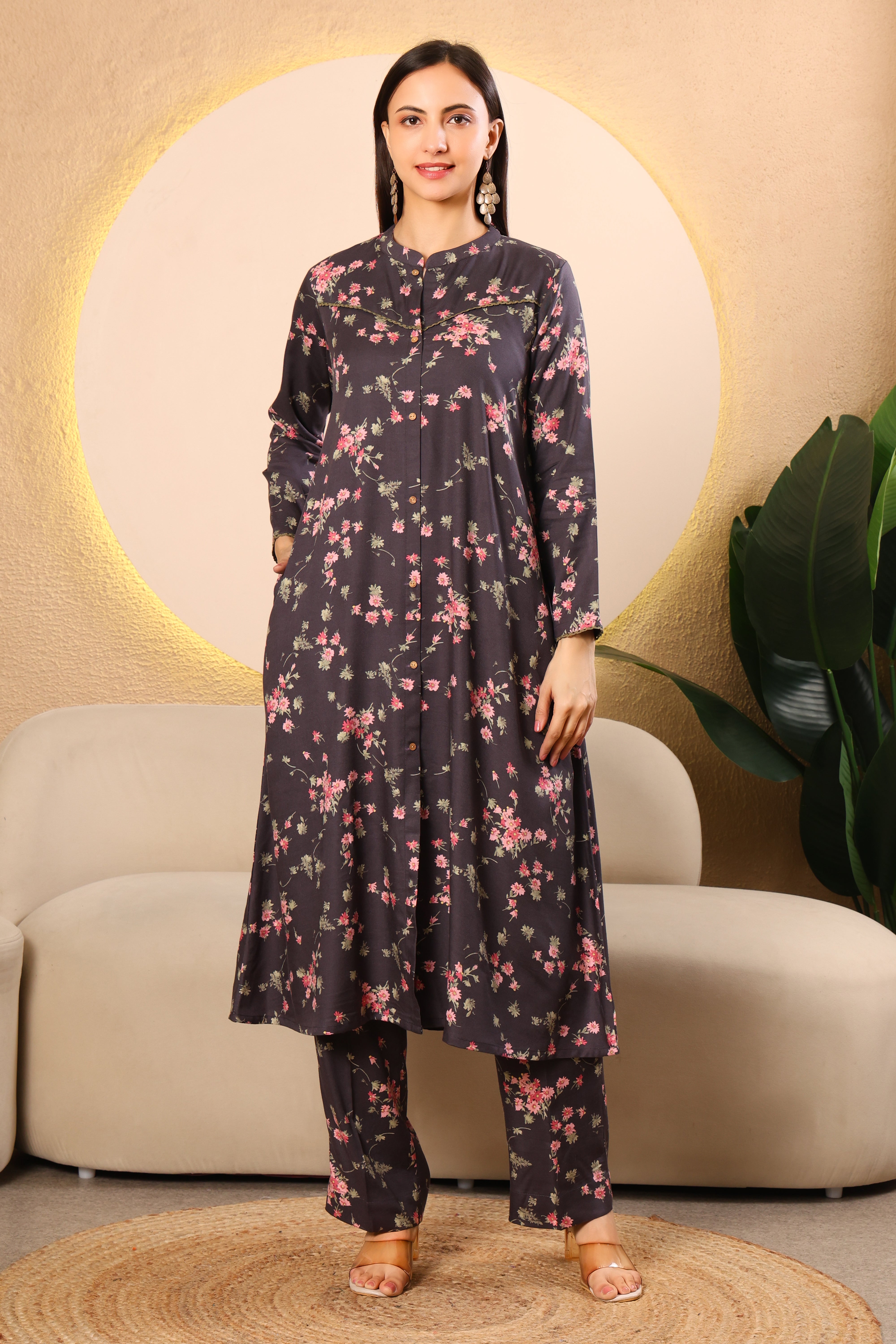 Graceful Bloom Pashmina Kurta Set