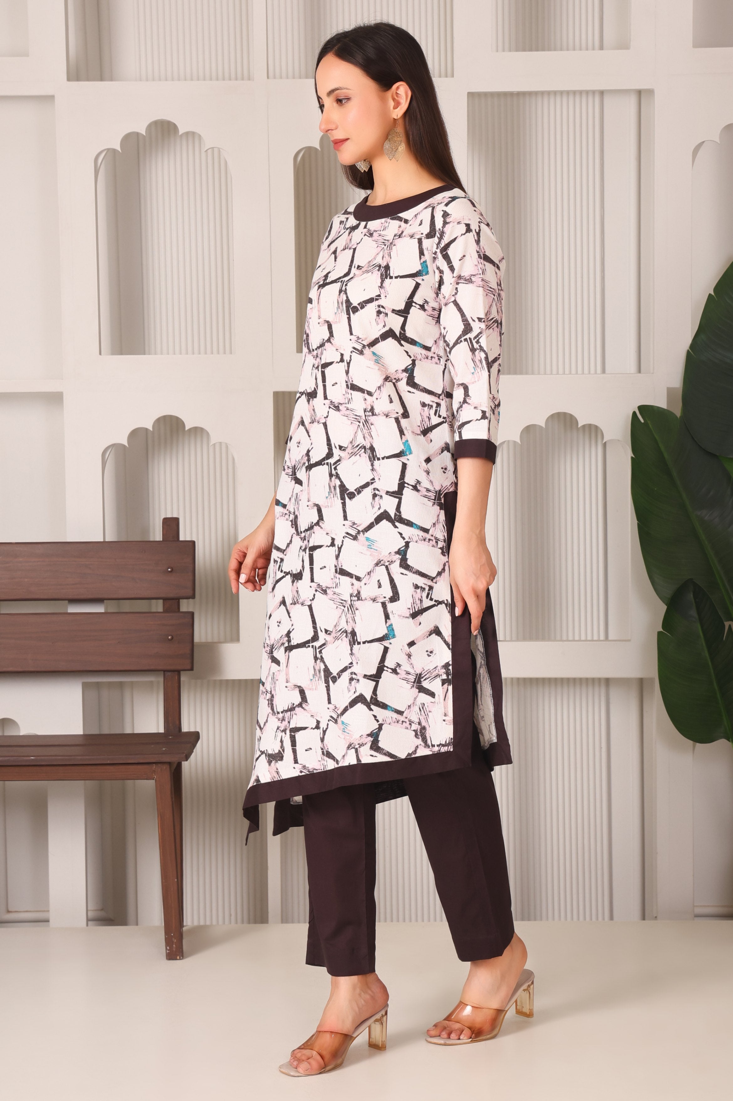 Classic Cream Kurta Set with Patch Detailing
