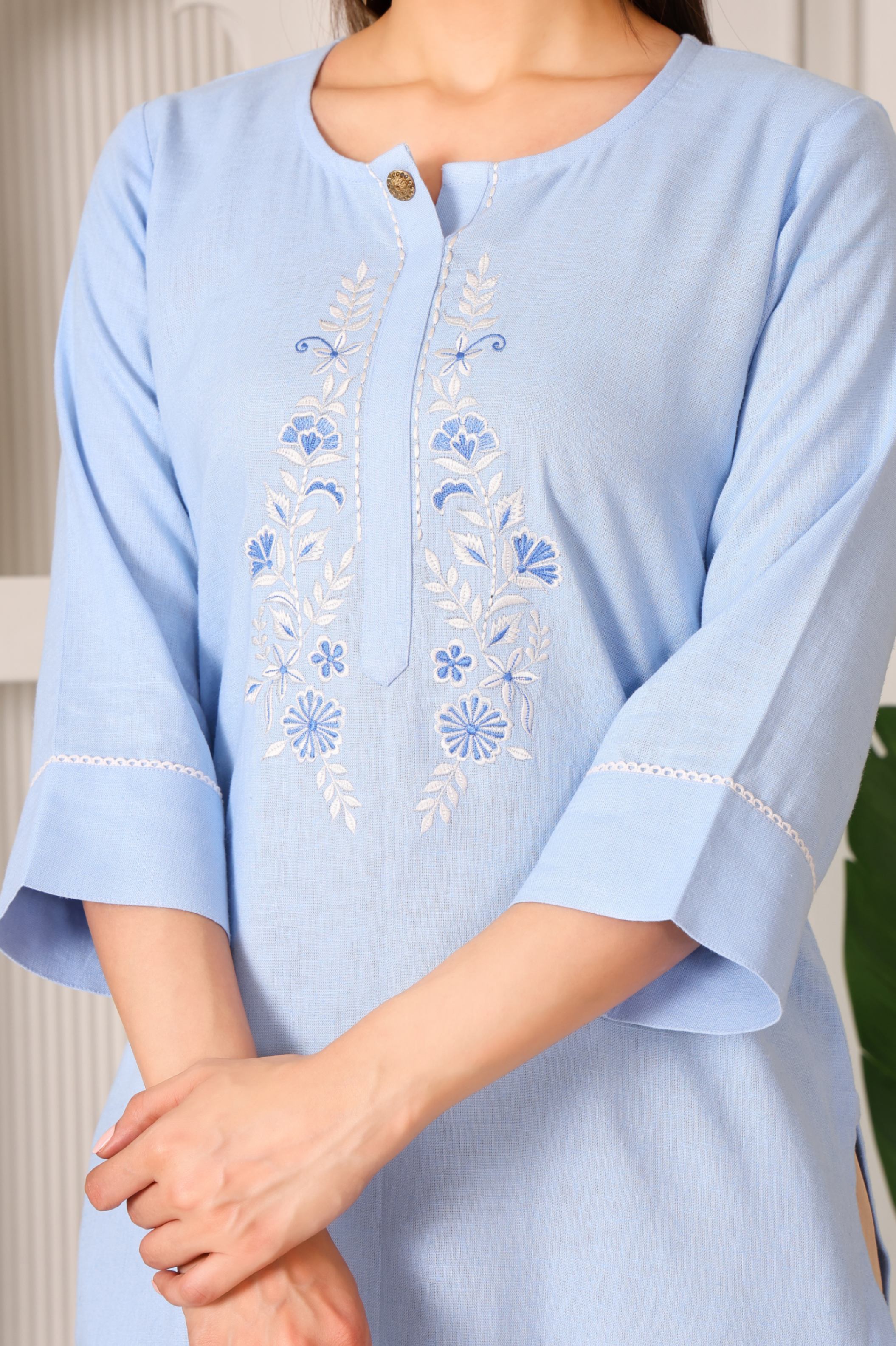 Timeless Linen Kurta Set with Artistic Front Embroidery